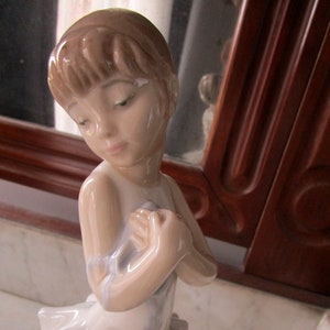 Porcelain ballerina figure Lladró- Nao