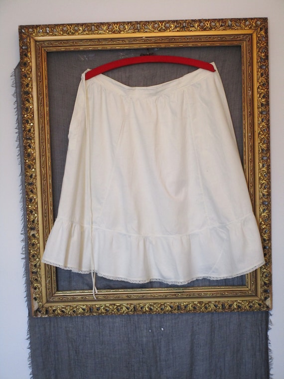 Old cotton petticoat skirt. Victorian style skirt… - image 1