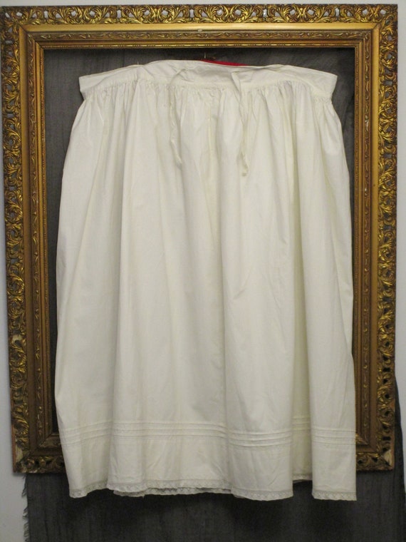 Old cotton petticoat skirt. Victorian style skirt… - image 1