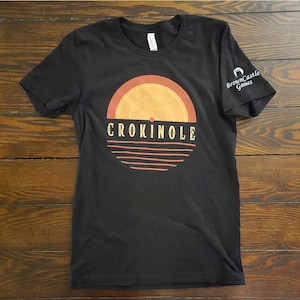 Crokinole Shirt, Retro Sunset