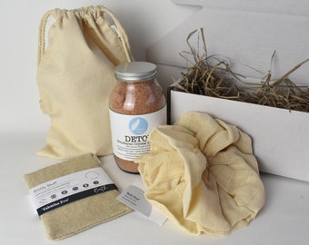 Detox Luxury Body Care Gift Box. Bath Salts. Body Scrub. Organic Shower Pouf. Body Buff.