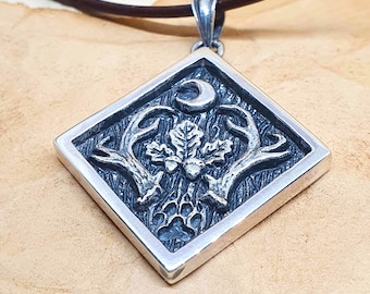 DnD Druid Silver Pendant, D&D Player Gift, Dungeons and Dragons Necklace, Nature Jewellery, Dice Jewelry, Silver Dragons Hoard Collection