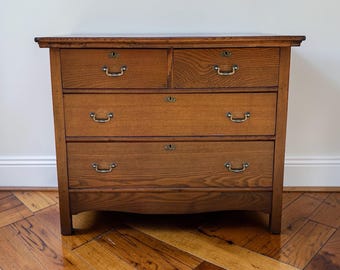 Cómoda/cajonera antigua de roble / Muebles de granja / Estilo rústico americano antiguo / Armario vintage para dormitorio / Madera maciza