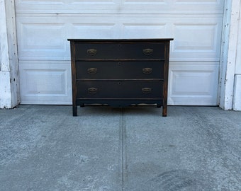 Beautiful Antique Distressed Dresser, Old Furniture, Black Furniture, Weathered Dresser, Chest of Drawers, Wide Dresser, Dovetail Joints