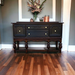 Stunning Antique Distressed Buffet, Server, Sideboard, Dining Room Furniture, Dining Set, Painted Dining Room, Oak Sideboard, Oak Buffet