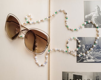 Perle Des Lunes Mask/Glasses Chain, Pearl Sunglasses chain, beaded chain, pastel coloured chain, freshwater pearl and agate chain