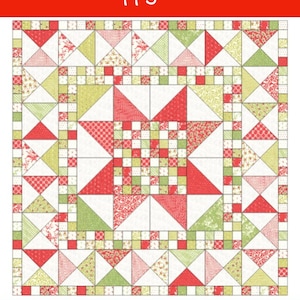 Könnte beinhalten: Ein Patchwork-Muster für eine Sternen-Steppdecke in den Farben Rot, Grün und Weiß. Die Steppdecke ist ein Layer-Cake-Muster und hat eine Größe von 60 Zoll mal 60 Zoll.
