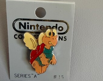 Vintage 1988 Nintendo Super Mario Koopa Paratroopa Enamel Pin | Series A #15 Collector Pin on Original Card | Nintendo Collectible