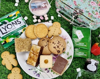 Veganer Nachmittagstee Geschenkkorb | Kekse, Tee & Heiße Schokolade