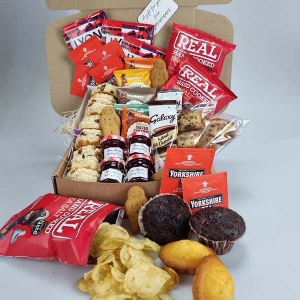 Luxury AFERNOON TEA  Food Hamper Box  2 - 6 people fabulous treats Scones, Tea, Teas, Cakes, Coffee fathers day