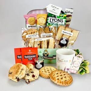 Mums Deluxe Afternoon Tea Food Hamper Box for 2 - 4 persons, fabulous treat Scones, Pastries, Teas, Preserves, Mum fathers day gifts