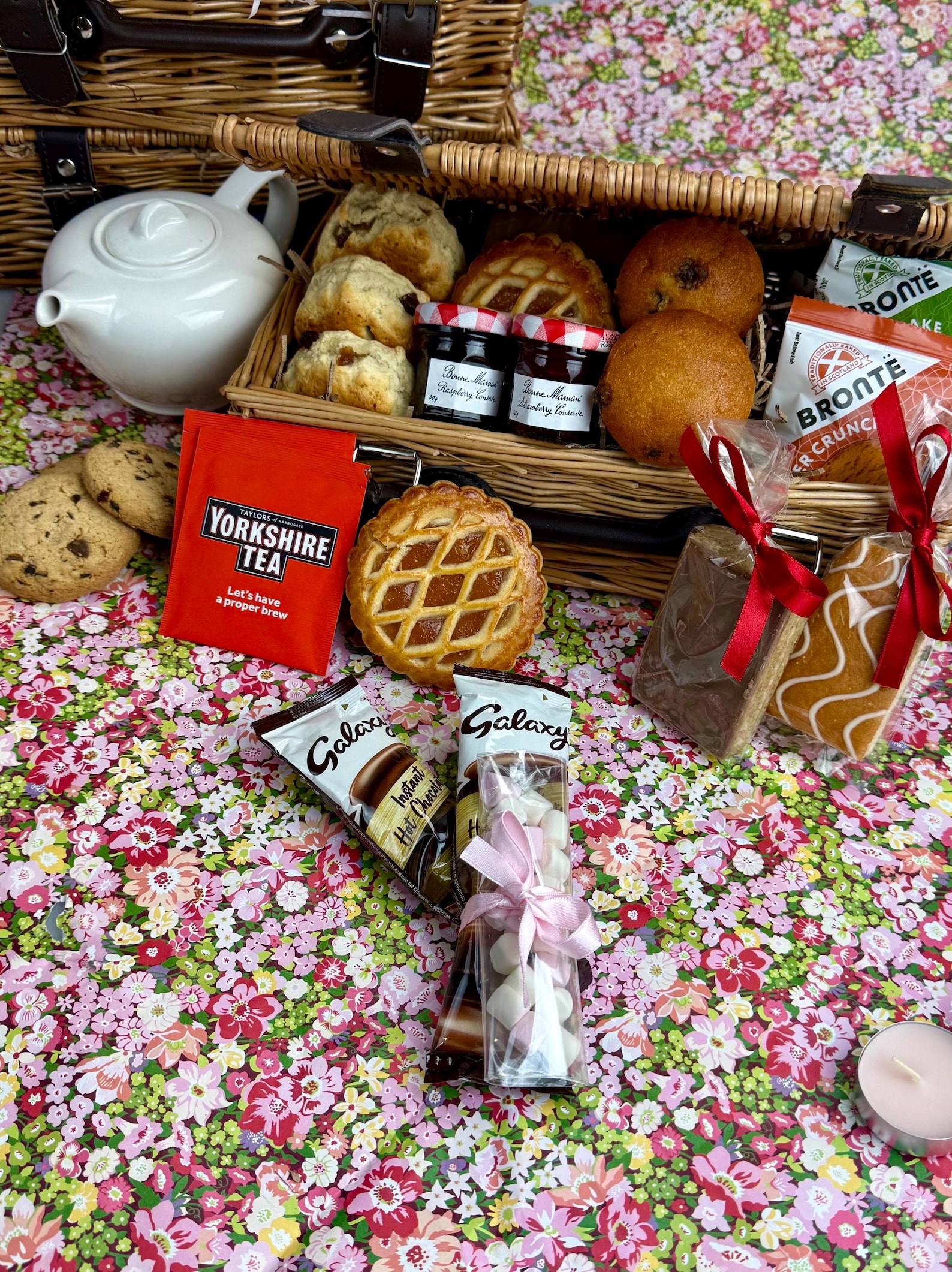 Afternoon Tea Gift Hamper | Scones, Cakes, Jam, Tea, Hot Chocolate ...