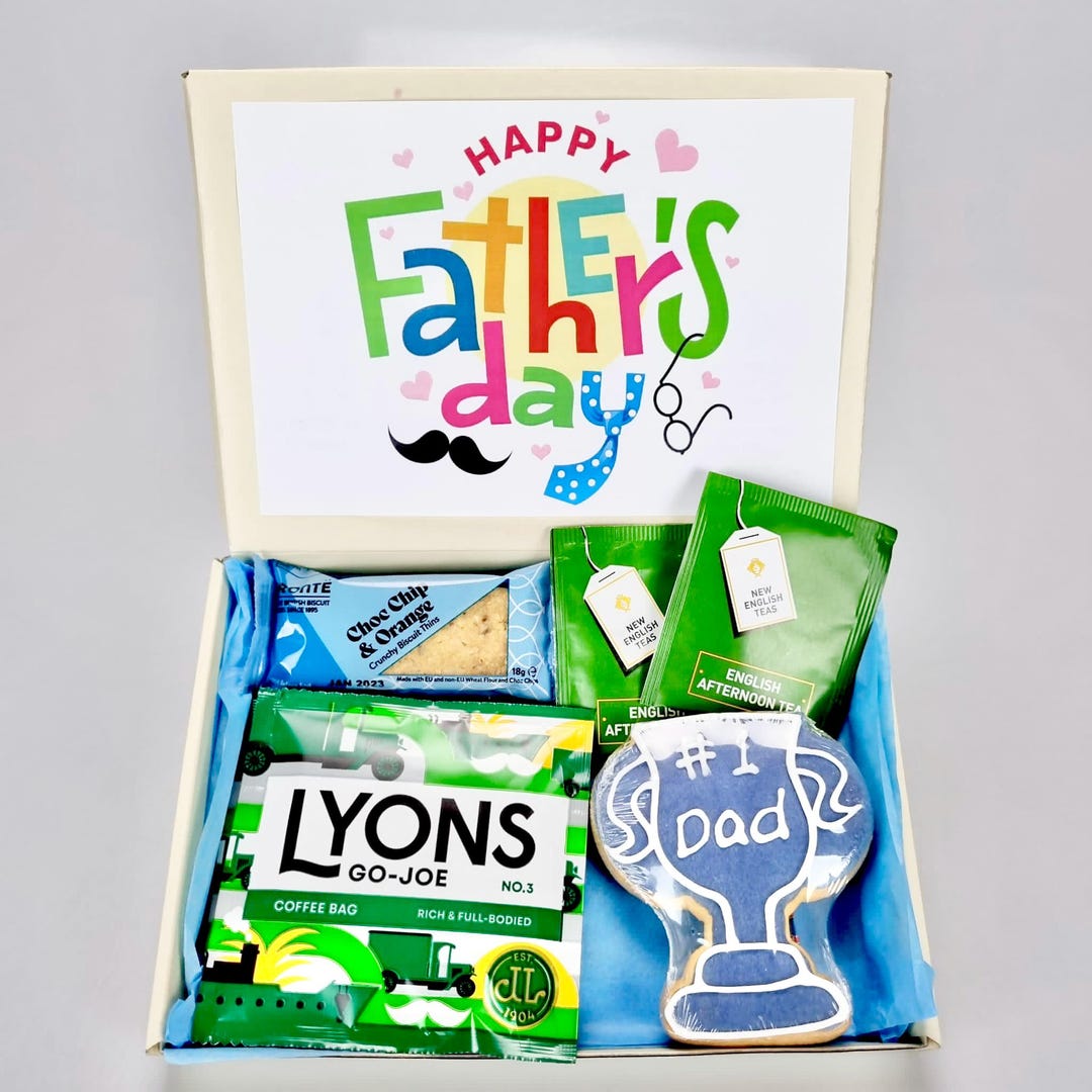 Father's Day Treats Hamper | Vegetarian Cookie, Tea & Coffee Gift Box ...