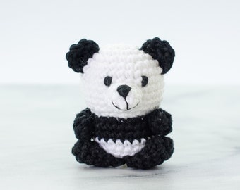 Mini Panda amigurumi pattern. Quick Panda crochet project. Fast amigurumi with video tutorial