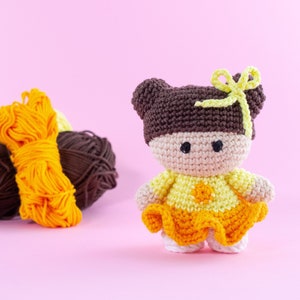 Mini Amigurumi doll | Ballerina doll crochet pattern