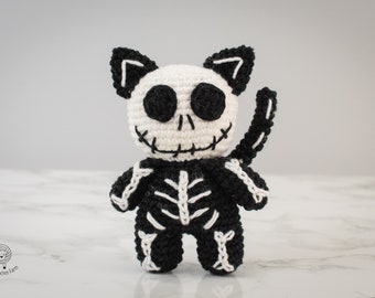 Skeleton Cat amigurumi pattern. Halloween cat crochet pattern. Crochet amigurumi Skeleton cat