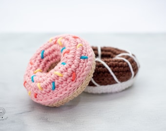 Mini No-sew donut amigurumi pattern. No sewing amigurumi. Donut crochet pattern play food.