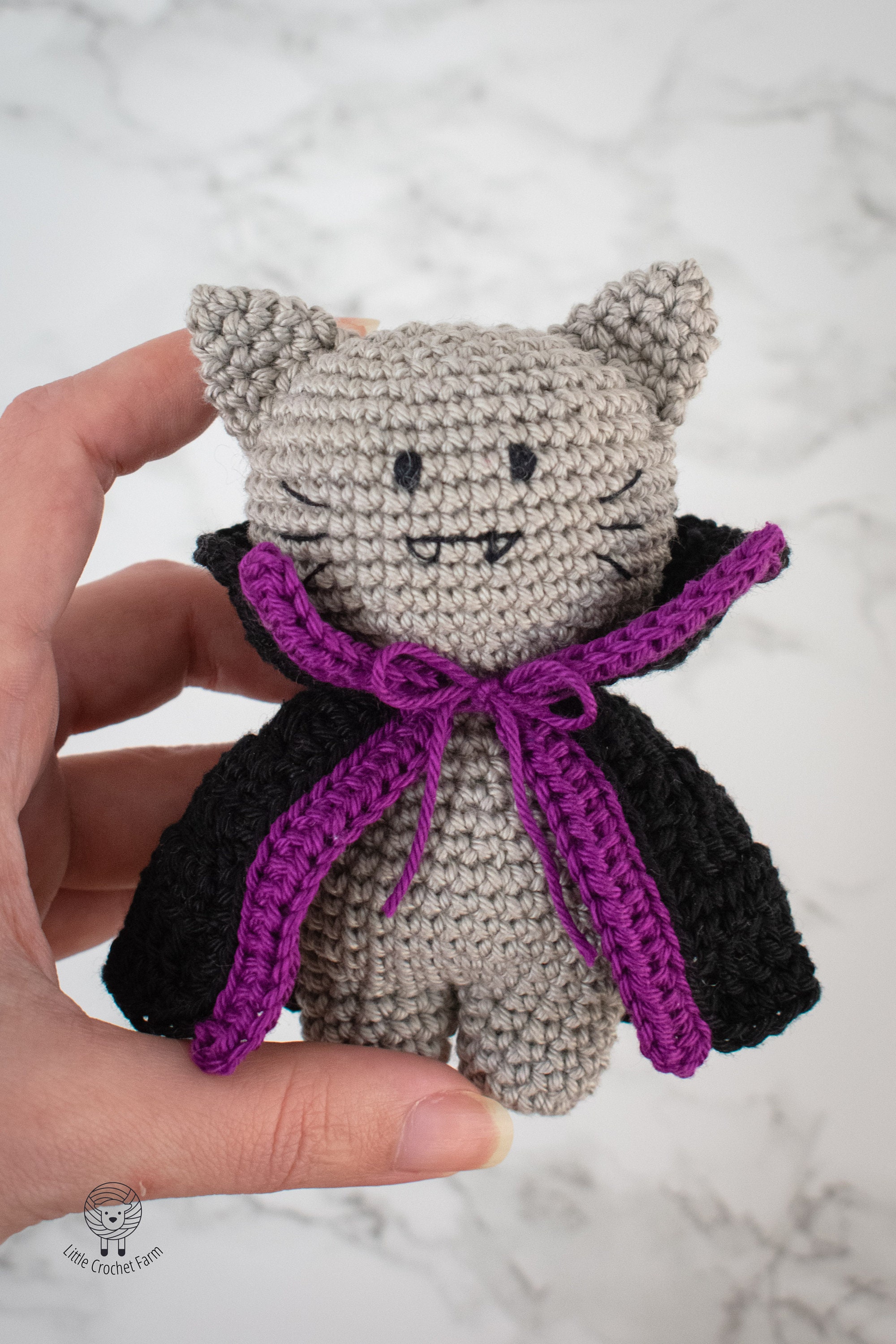 Cat Dracula Amigurumi Pattern. Halloween Cat Crochet Pattern. Etsy
