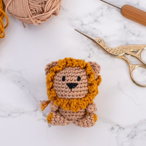 Mini Lion amigurumi pattern. Little Lion crochet pattern PDF