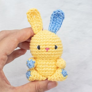 Mini Bunny amigurumi pattern. Quick bunny crochet project. Fast Easter amigurumi image 2