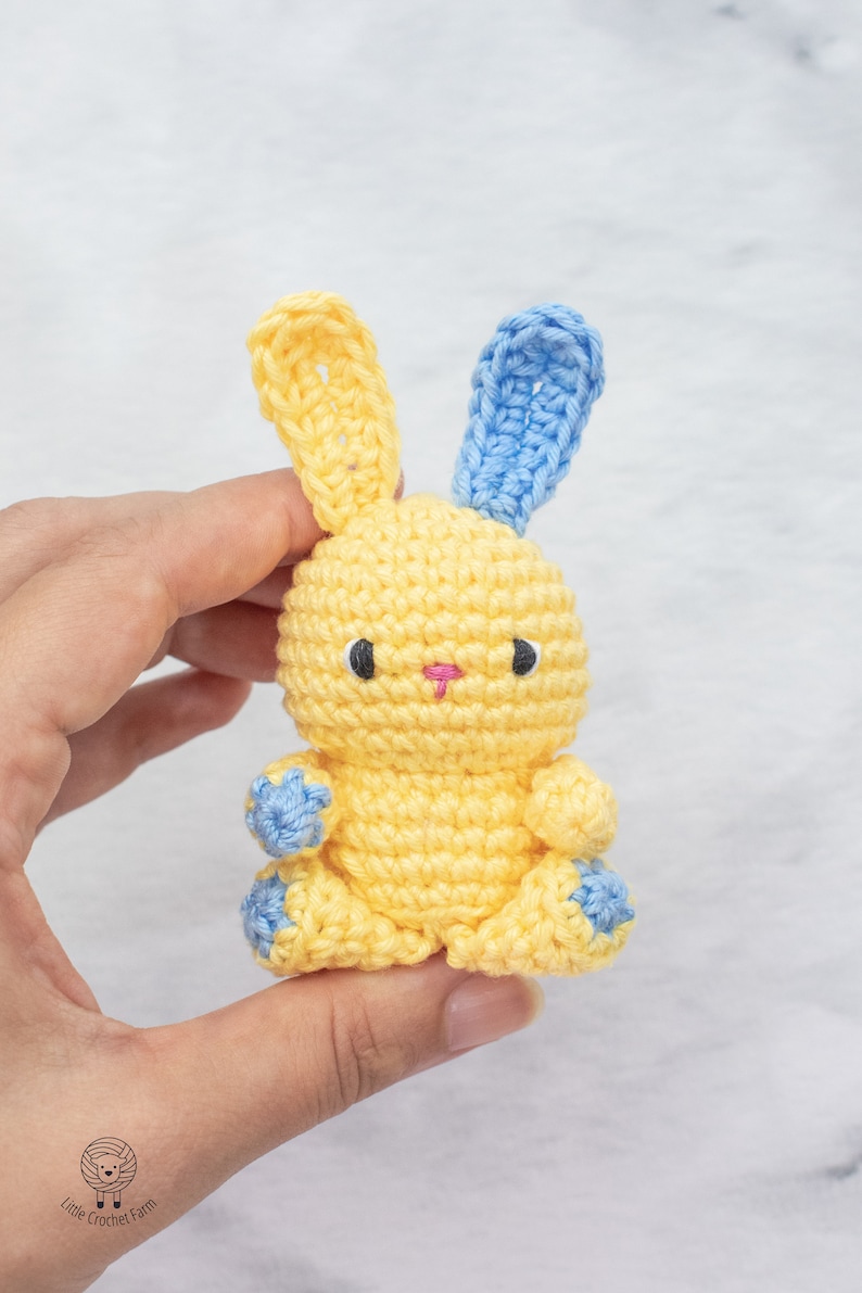 Mini Bunny amigurumi pattern. Quick bunny crochet project. Fast Easter amigurumi image 2