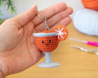 pdf Gehaakt patroon Aperol Spritz-sleutelhanger, mini-amigurumi-drankje, gehaakt tasbedelornament