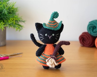 Crochet Witch Cat amigurumi pattern. Halloween cat crochet pattern. PDF