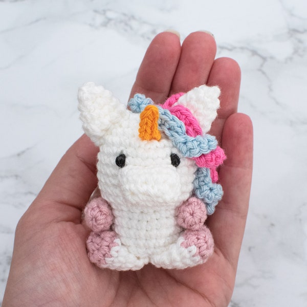 Mini Unicorn amigurumi pattern. Little Unicorn crochet pattern PDF