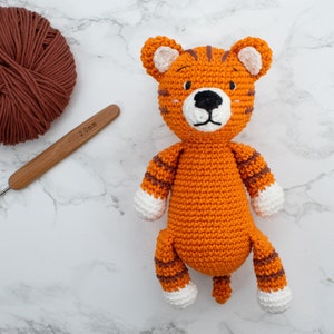 Tiger Crochet amigurumi pattern. Safari Animals crochet pattern. Stuffed toy DIY