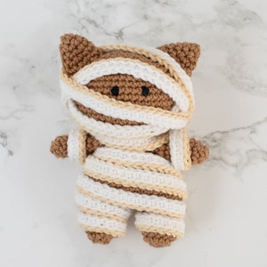 Mummy Cat amigurumi pattern. Halloween cat crochet pattern. Crochet amigurumi Mummy cat image 5