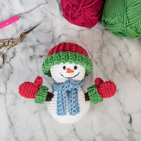 Crochet Mini Snowman amigurumi pattern | Snowman Christmas ornament crochet pattern | Video tutorial