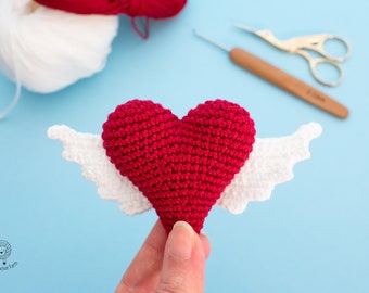 Amigurumi Heart with Wings pattern. Valentine's Heart crochet pattern. Stuffed crochet toy DIY