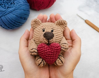 PDF Pattern & Video Tutorial: Love Bear Crochet | Valentine Amigurumi Teddy Bear, Stuffed Animal DIY