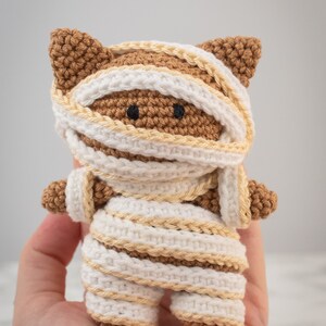 Mummy Cat amigurumi pattern. Halloween cat crochet pattern. Crochet amigurumi Mummy cat image 4