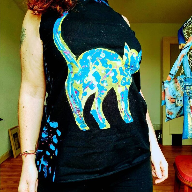 Original top Art T-shirt Top art Animal T-shirt Top animal Top Cat T-shirt T-shirt Cat Painted T-Shirt Top cat Painted T-shirt