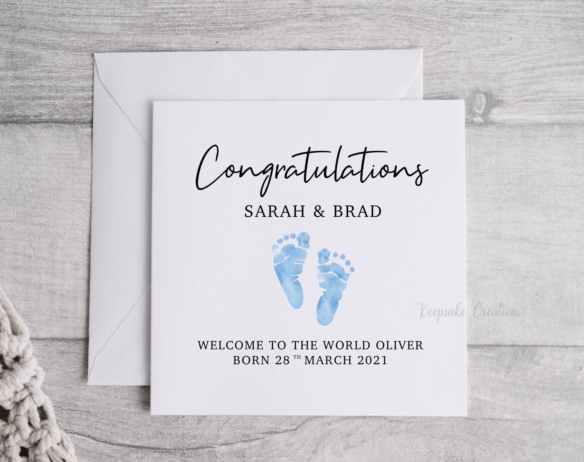 Félicitations Pour Nouveauné Vecteurs Libres De Droits Et Plus D'images Vectorielles De Bavoir