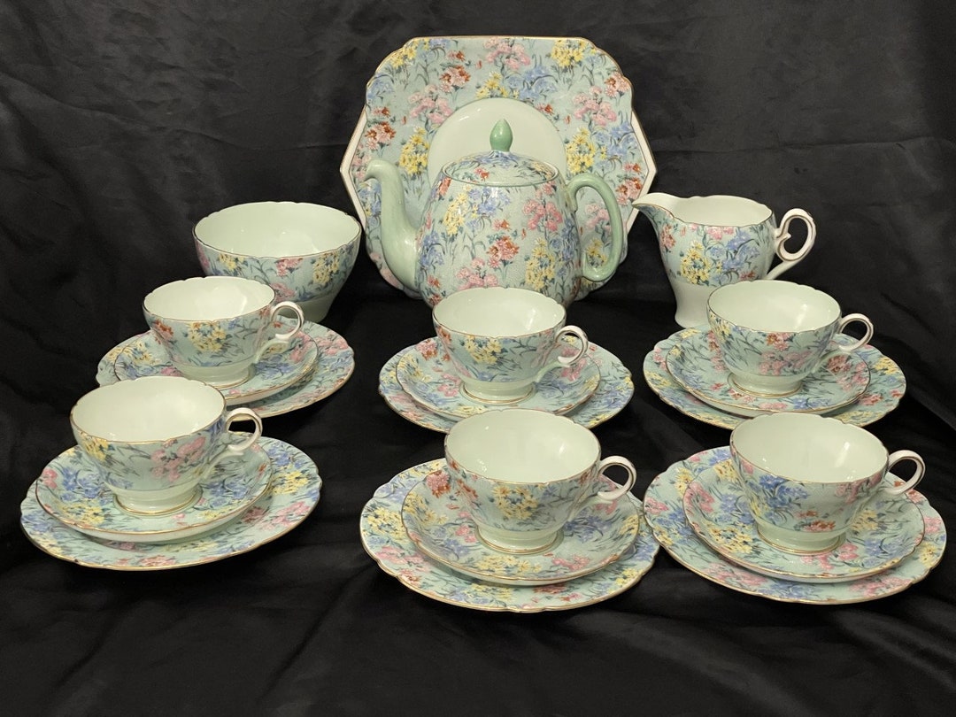 Shelley Tea Set melody. Chintz. Art Deco. Complete With Teapot.1930's