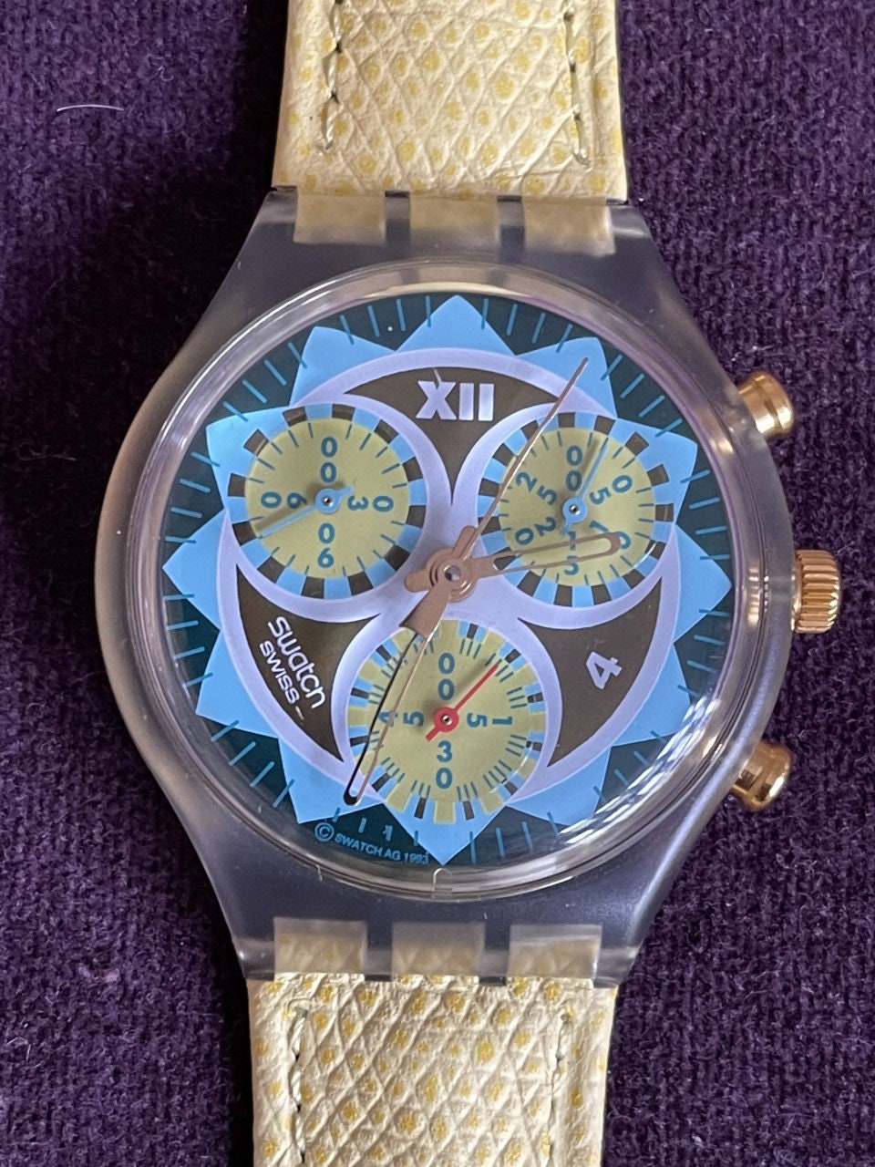 スウォッチ CHRONO Zelos ZX Chronograph | Hands-on Review – WatchReport.com