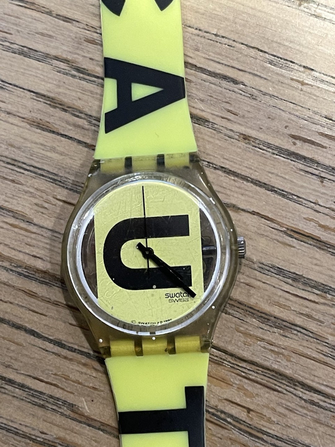時計 SWATCH GW184 LAVORANDO SOMETHING BLACK - LB184 - Swatch® Official Store