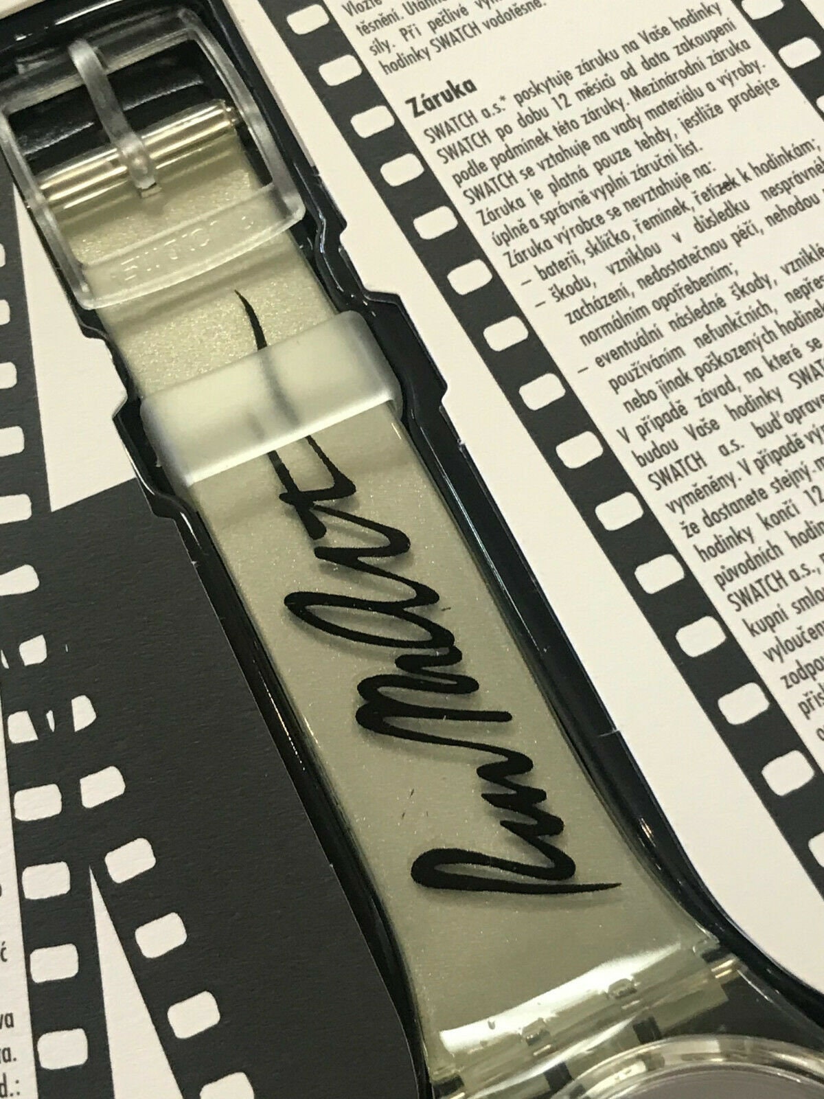スウォッチウォッチ「映画の100年」。 GZ141「映画-シ」- 黒澤。 GZ143 