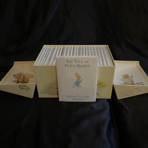 Coffret BEATRIX POTTER. Ensemble complet de 23 livres sous couverture anti-poussière originale de 1986