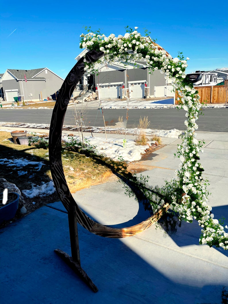 Round Wedding Arch Circle Wedding Arch White Wedding Arch Etsy