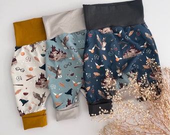 Pantaloni harem magici per neonati | Pantaloni che crescono con il flusso | Pantaloni per bambini fatti a mano | Regalo per neonati | Unisex | Mondo magico