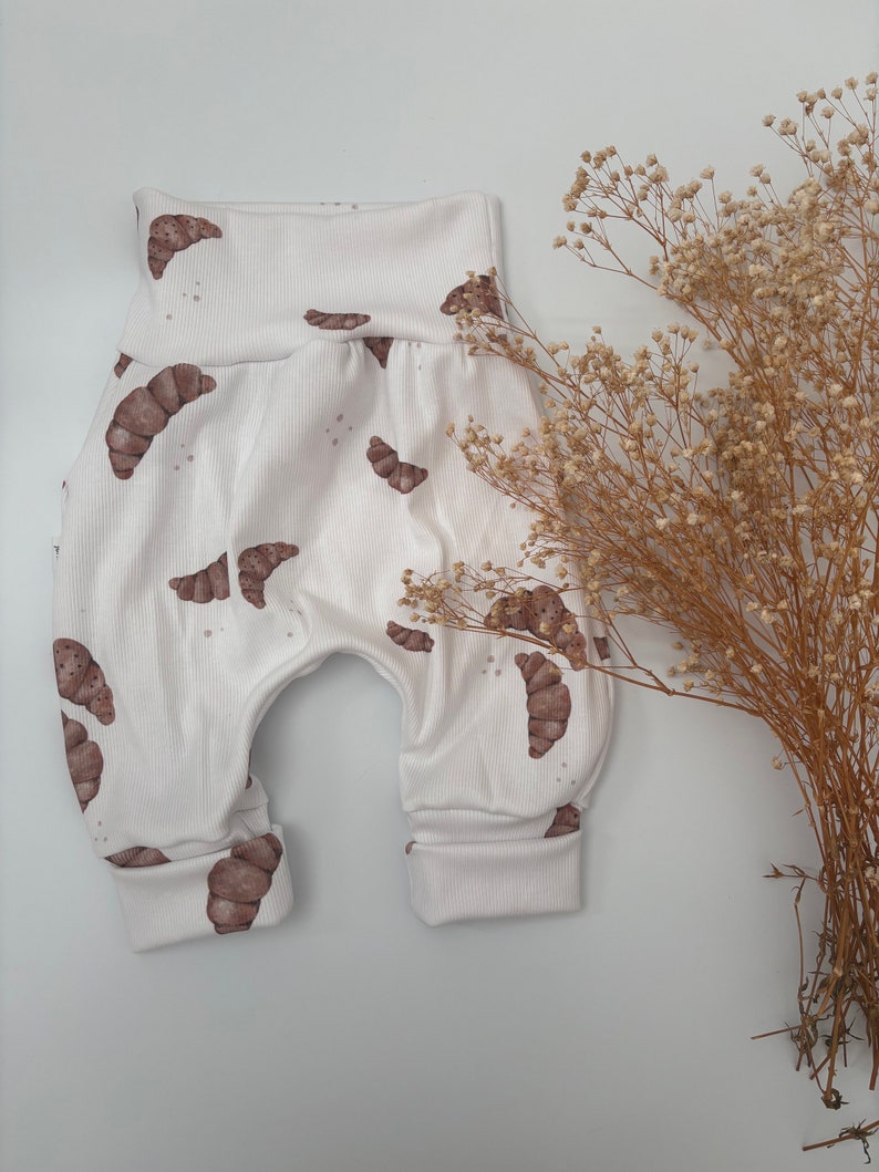 Pump pants knickerbockers in different sizes, croissant, birth, newborn, gift, baby image 1