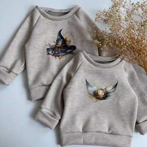 Pullover sweatshirt in different sizes, statement, magic, magic, magic school, newborn, gift, baby, birth