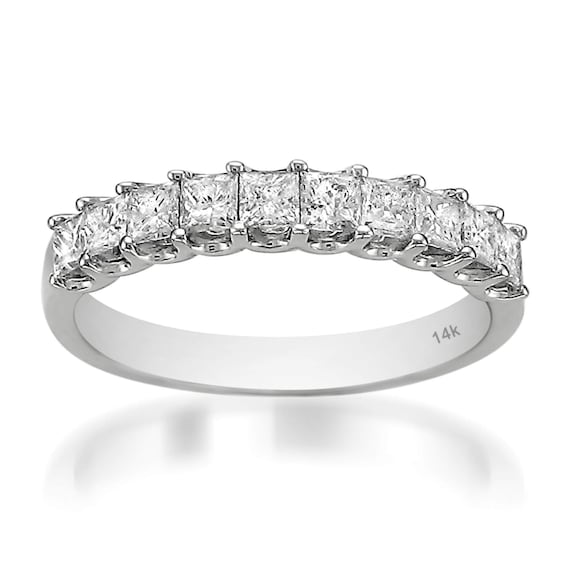 The Traditions Behind Anniversary Rings: FAQs And Gifts By, 56% OFF