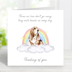 Tarjeta de condolencias para un Basset Hound - Tarjeta de un perro que piensa en ti - Frase sentimental sobre la pérdida de un perro - Tarjeta Rainbow Bridge para perro - 15 x 15 cm