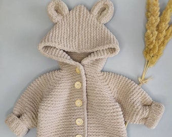 Cute plush bear overall for newborn with big hood/Hand knit baby overall with hood and bear ears/Newborn coming home outfit plush bear style