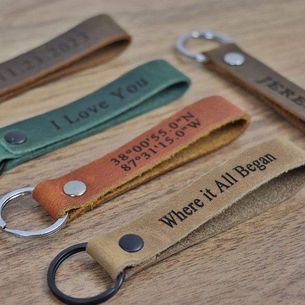 LEATHER KEYCHAIN, KEYFOB, Gifts Under 30, Mother Gift, Father Gift, Grandma Grandparent Gifts, Gift for Husband, keychains for boyfriend