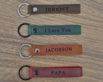 Personalized Leather Keychain, Gifts Under 10, BIRTHDAY GIFT, Gift for Her, Mens Gift, Unisex Gifts, Gift for Dad